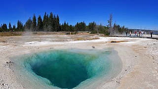 Yellowstone NP West Thumb_Panorama 4354c.jpg